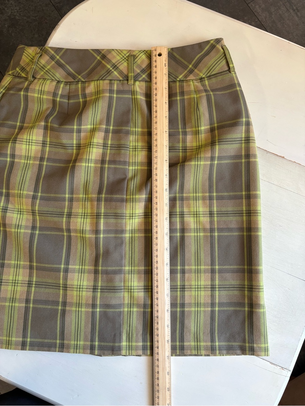 Jones wear Plaid Pencil Skirt in Olive and Yellow - Picture 4 of 4